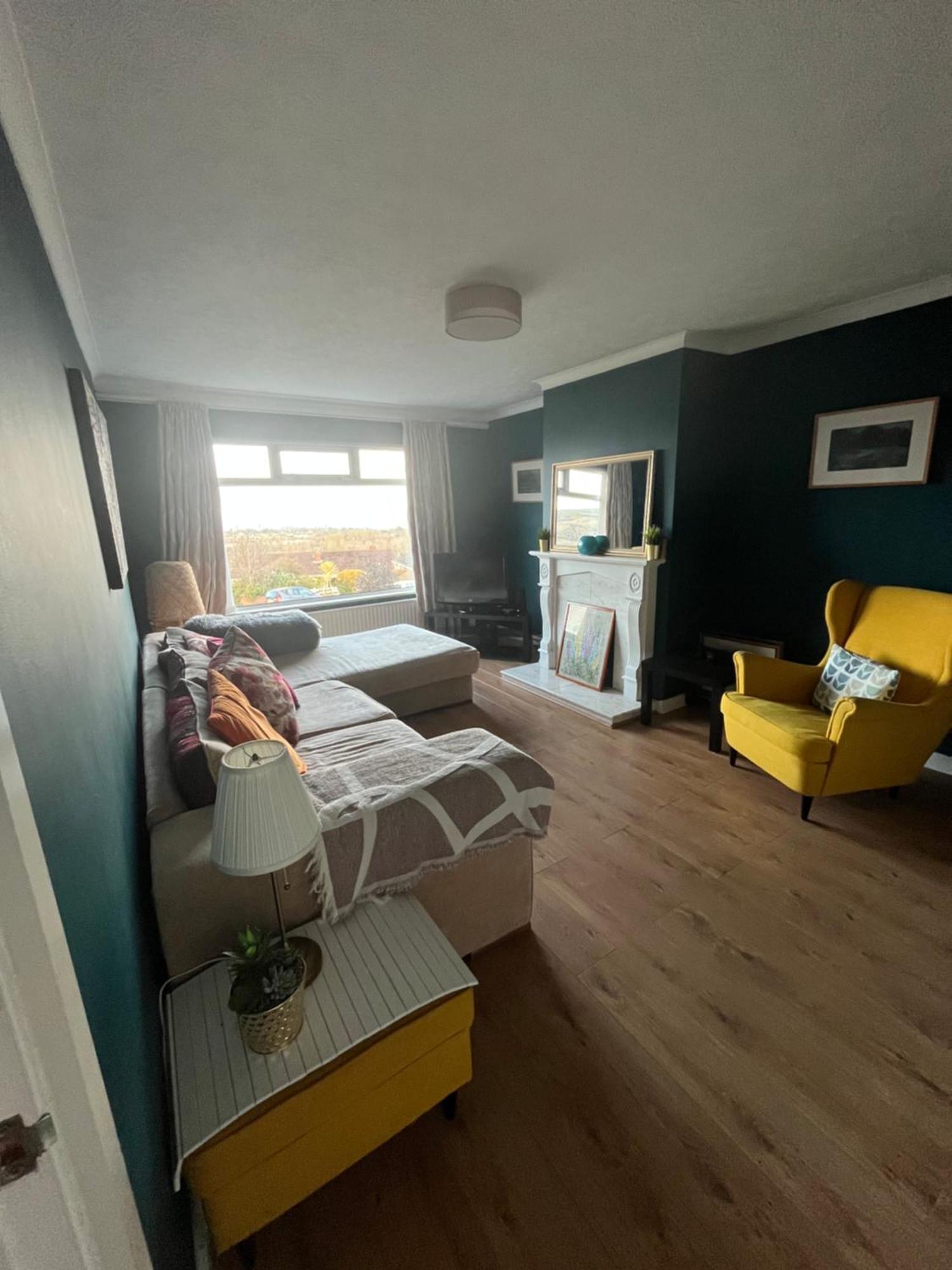 Bellevue Bungalow - Comfortable Home With Amazing Views Belfast Exterior foto